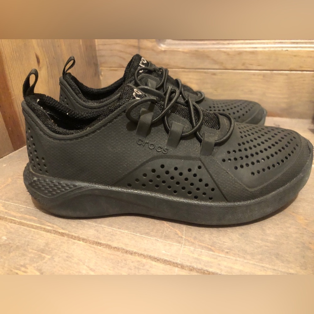 Kids Croc sneakers size 12. Worn once! Great sneakers for running and playing